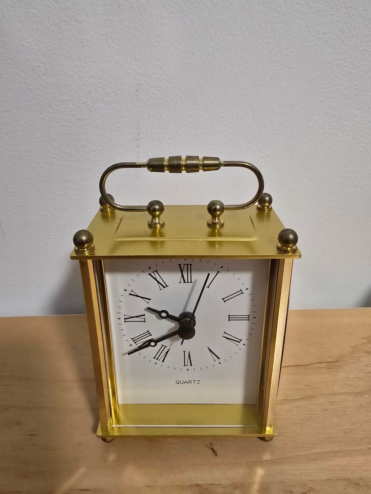 petite horloge déco chiffre romain, Huis en Inrichting, Ophalen of Verzenden, Tafelklok