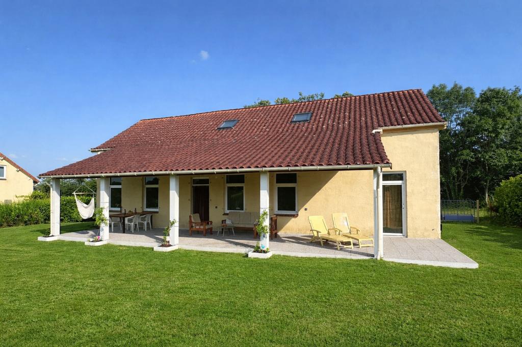 Maison vacances France | piscine | 6-7 pers 1050€, Propriétaire, Maison de campagne ou Villa, Campagne, 4 chambres ou plus