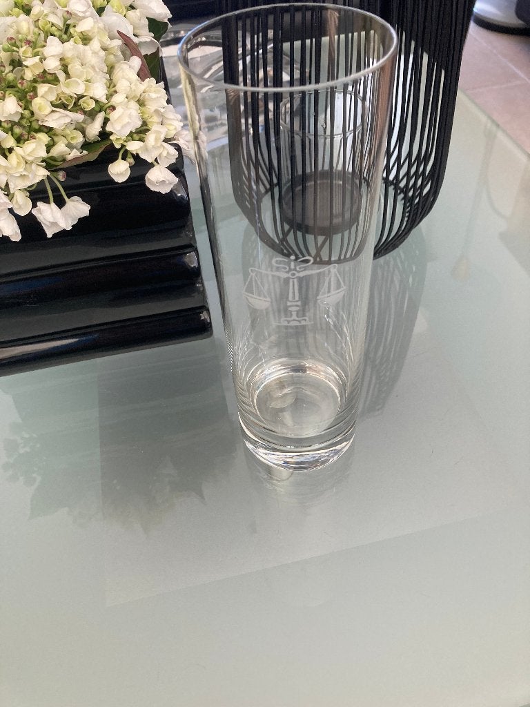 Grand verre en cristal avec échelle de dessin 19 cm, Enlèvement ou Envoi