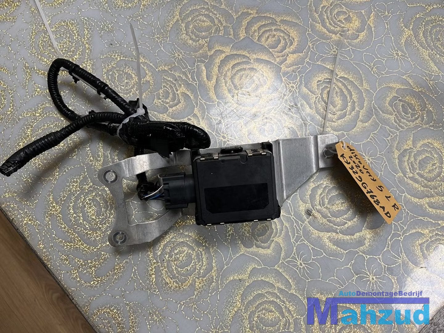 LANDROVER DISCOVERY 5 Voor radar afstandsradar sensor 2017-2, Dpoffice@jaguarlandrover.com, Abbey Road, Whitley 1
CV3 4LF  Coventry