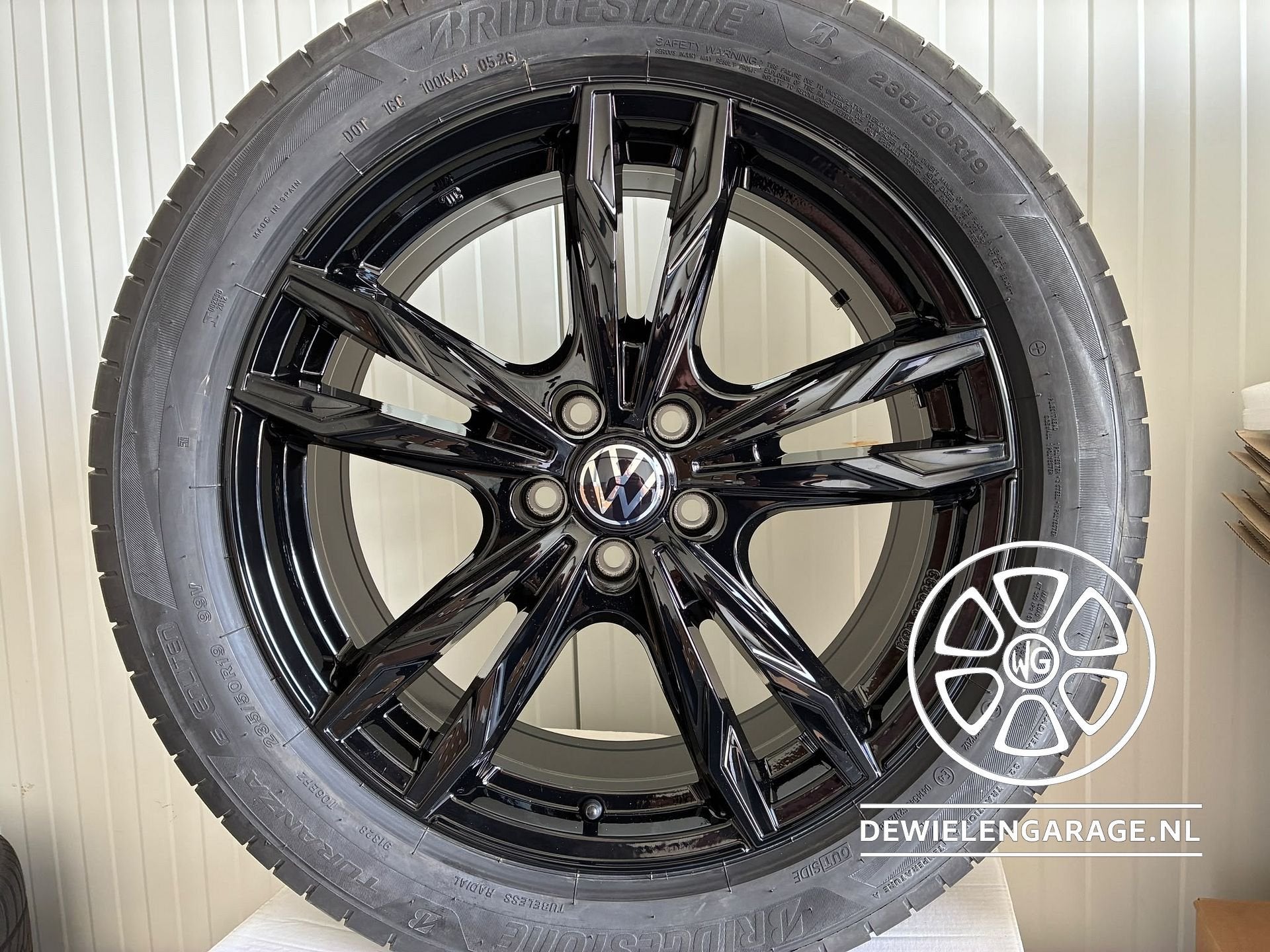 19 inch VW Tiguan Velgen NIEUW 5x112 Bridgestone Seat Tarrac, Autos : Pièces & Accessoires, Neuf, Pneus et Jantes, Véhicule de tourisme