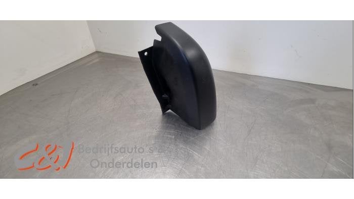 Bumperhoek rechts-achter van een Renault Trafic, Gebruikt, -, Renault, -