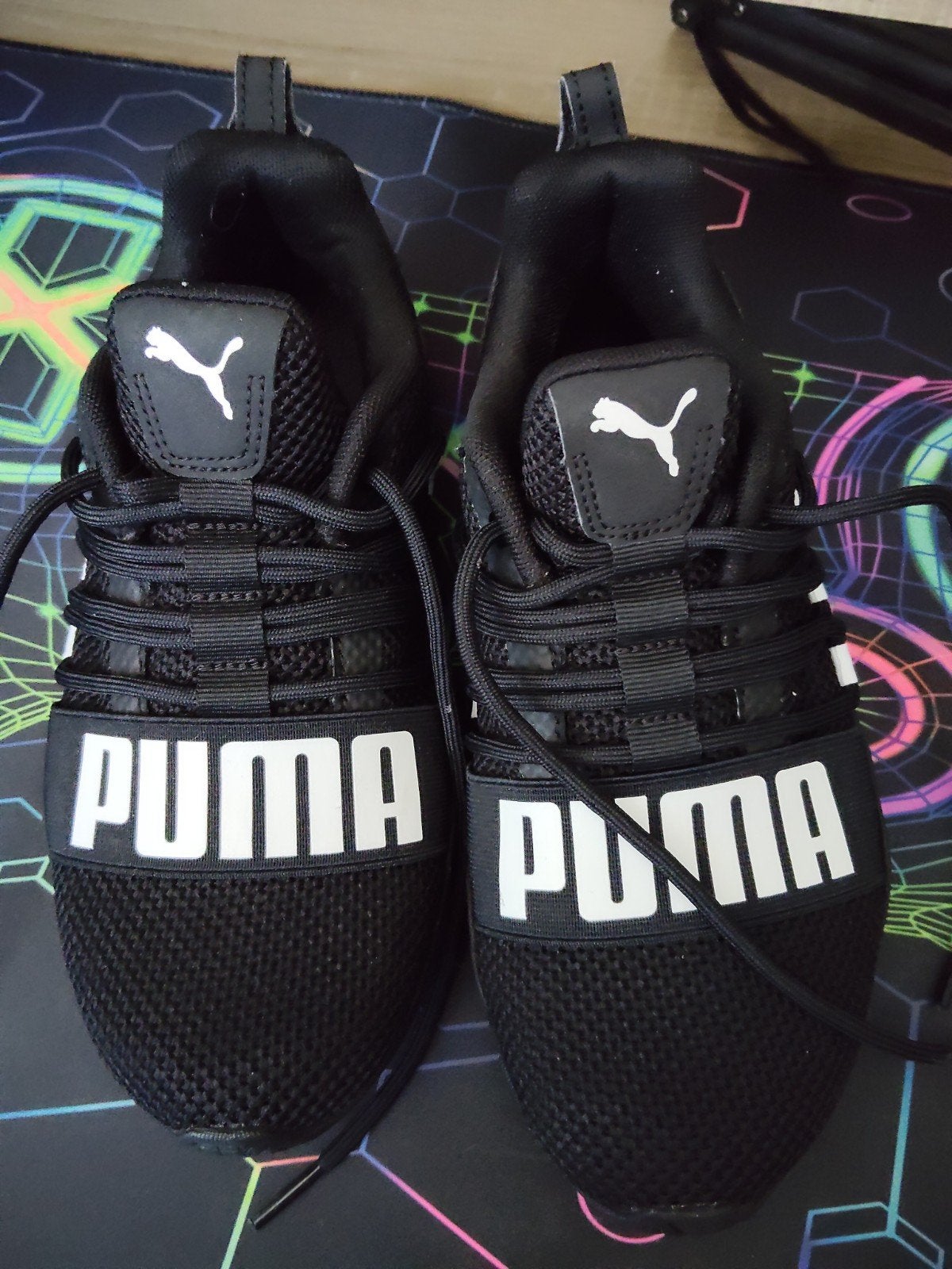 Baskets Puma noires - Très bon état, Sport en Fitness, Voetbal, Ophalen of Verzenden, Zo goed als nieuw