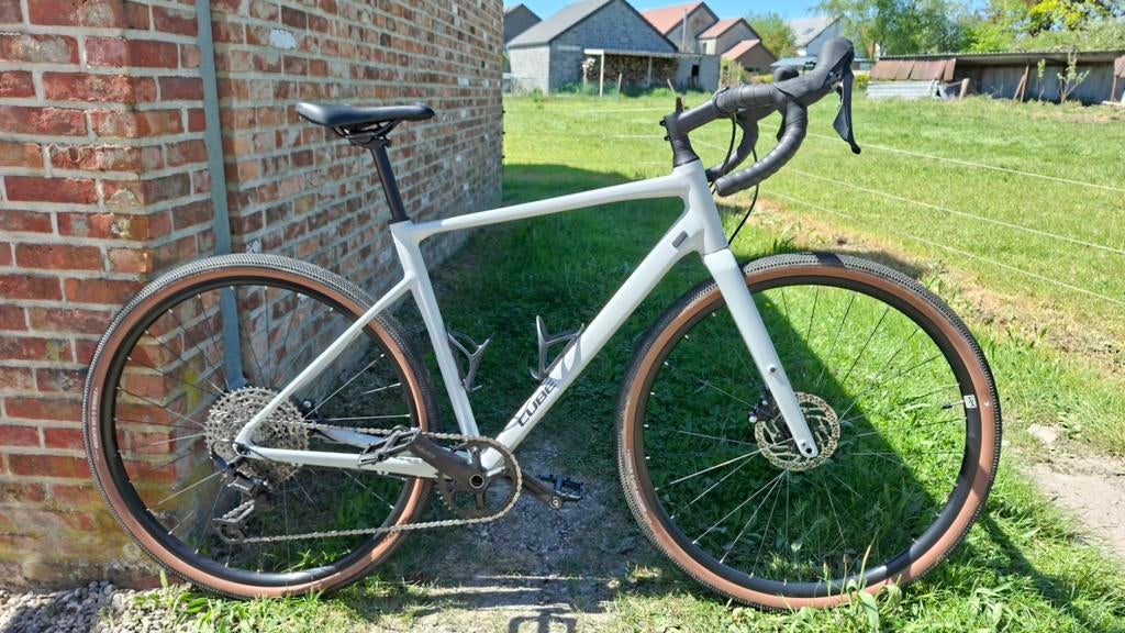 Cube Nuroad EX 2026 taille M Neuf a saisir !, Fietsen en Brommers, Ophalen