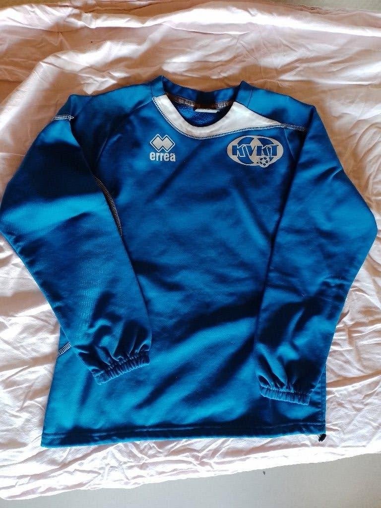 lot voetbal trainingsvesten pull's trui 10-14j, Sport en Fitness, Voetbal, Ophalen of Verzenden, Zo goed als nieuw