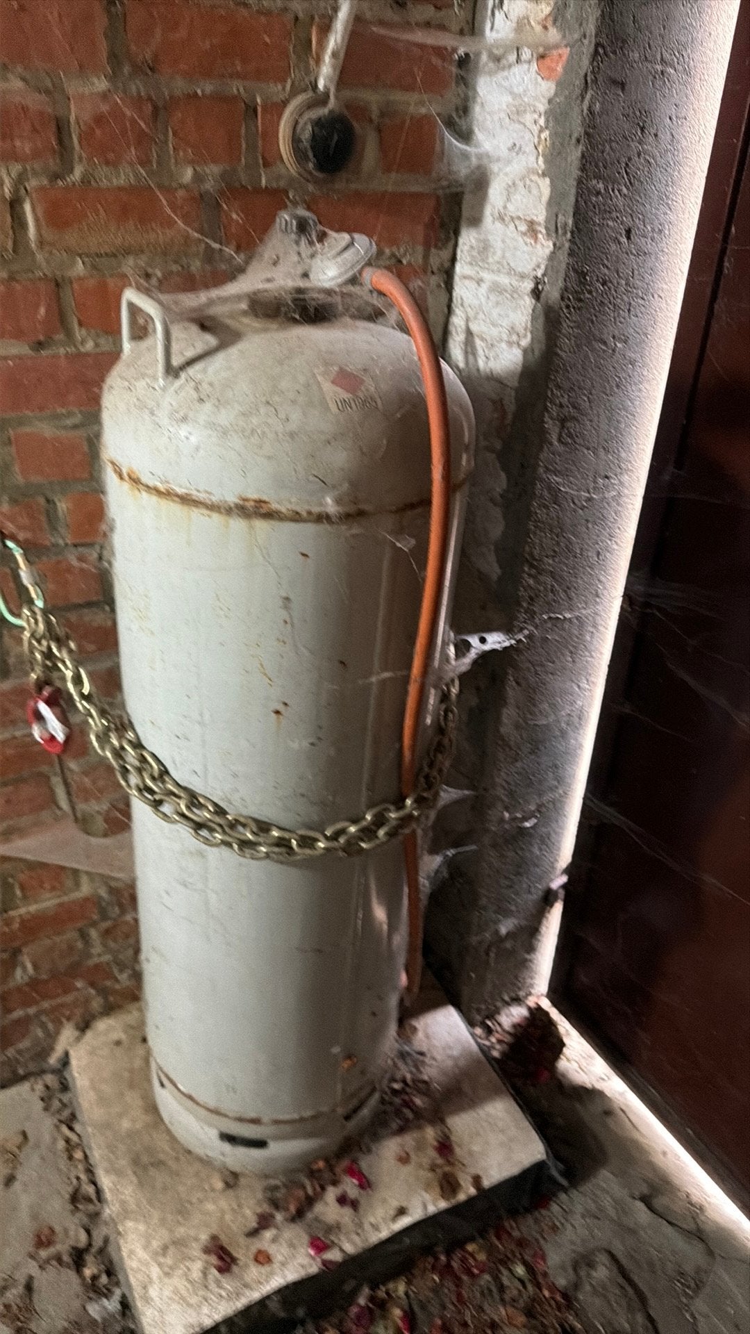 Een gasfles, Ophalen of Verzenden, Zo goed als nieuw, Minder dan 3 jaar oud