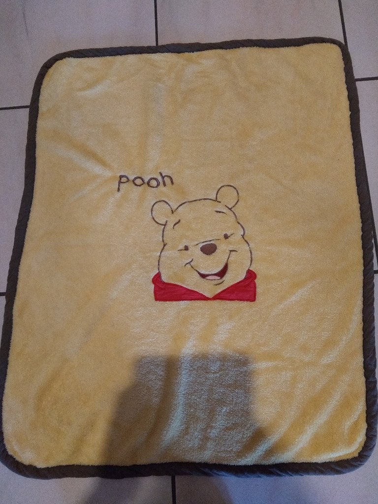 Dekentje Winnie The Pooh, Enlèvement ou Envoi, Utilisé, Jaune, Couverture