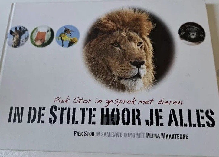 In de stilte hoor je alles, Piek Stor, Livres, Animaux & Animaux domestiques, Enlèvement ou Envoi, Comme neuf, Chiens