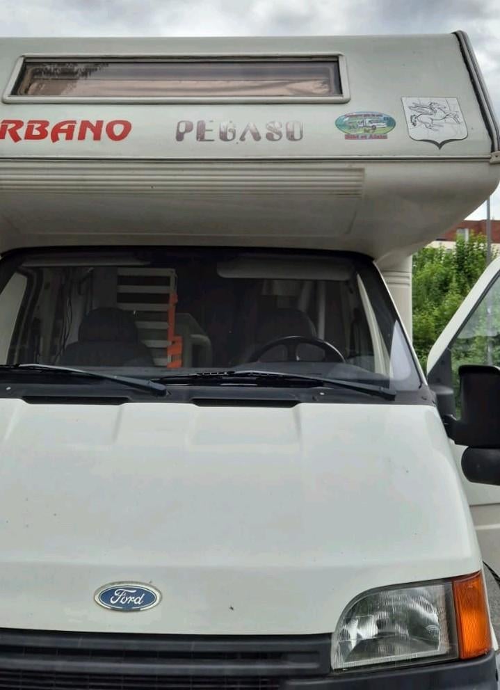 Camping car Ford ancêtre, Particulier