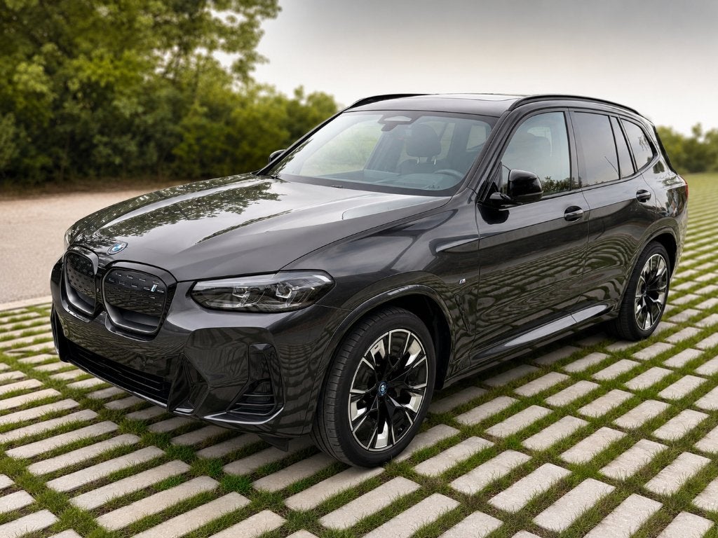 BMW iX3 Electric Drive 210 kW Impressive +set winterbanden, Auto's, BMW, Particulier, iX3, Elektrisch, SUV of Terreinwagen, 5 deurs
