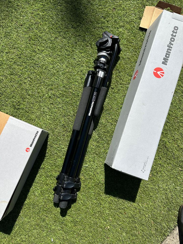 Manfrotto 190XPROB statief, Ophalen, Zo goed als nieuw, Driepoot, Met balhoofd