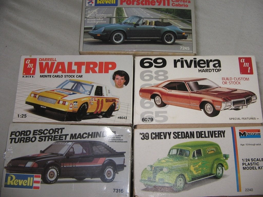 vintage bouwdozen van auto's op 1/25, Enlèvement ou Envoi, Neuf, Voiture, Autres marques