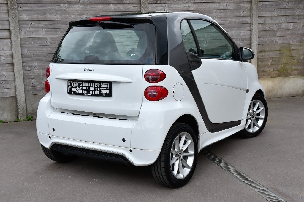 Smart Fortwo 1.0i Turbo *AC*LED*NAVI*, Autos, Achat, Entreprise, Noir, Automatique