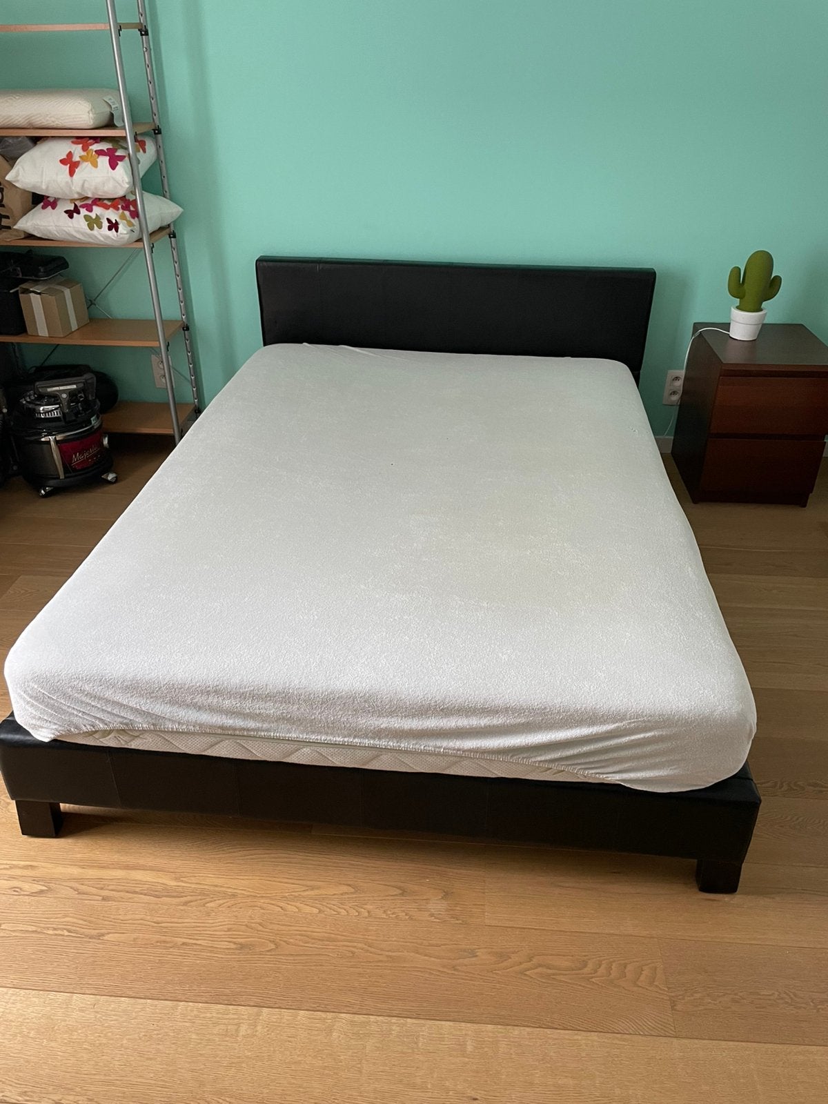 Bed met matras te koop (1m40), Huis en Inrichting, Slaapkamer | Bedden, Ophalen, Gebruikt