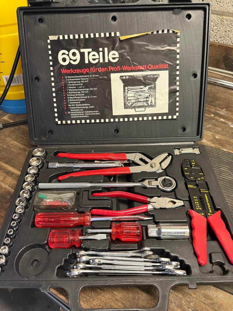 Gereedschapskoffer, Doe-het-zelf en Bouw, Gereedschap | Handgereedschap, Ophalen, Zo goed als nieuw