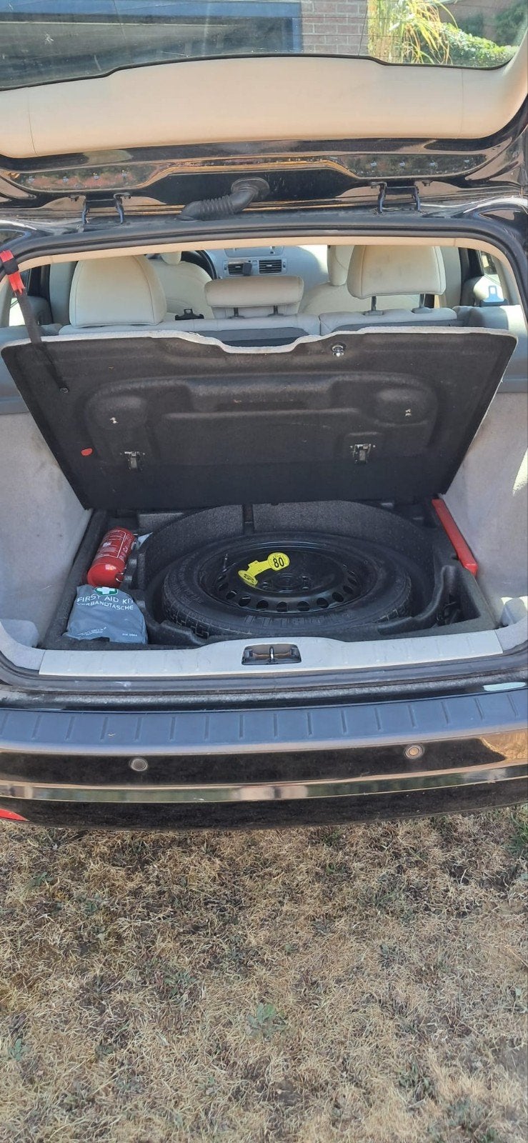 volvo v50, 1600 cc, Zwart, 5 deurs, Particulier