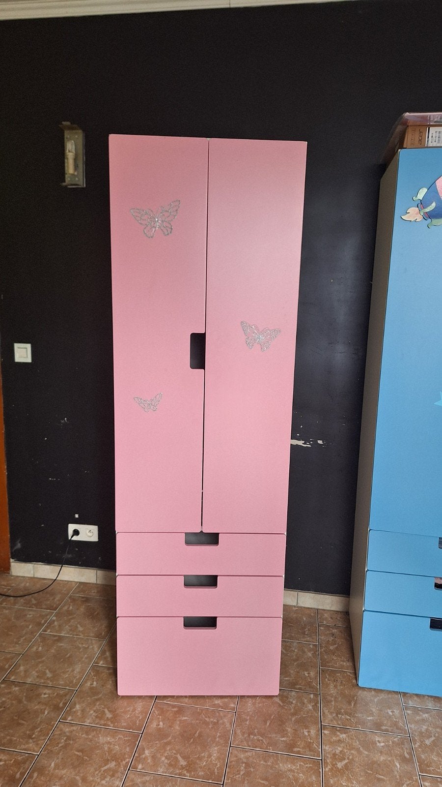 Armoire garde-robe Ikea rose très bon état, Meuble de rangement, Enlèvement, Utilisé, Rose