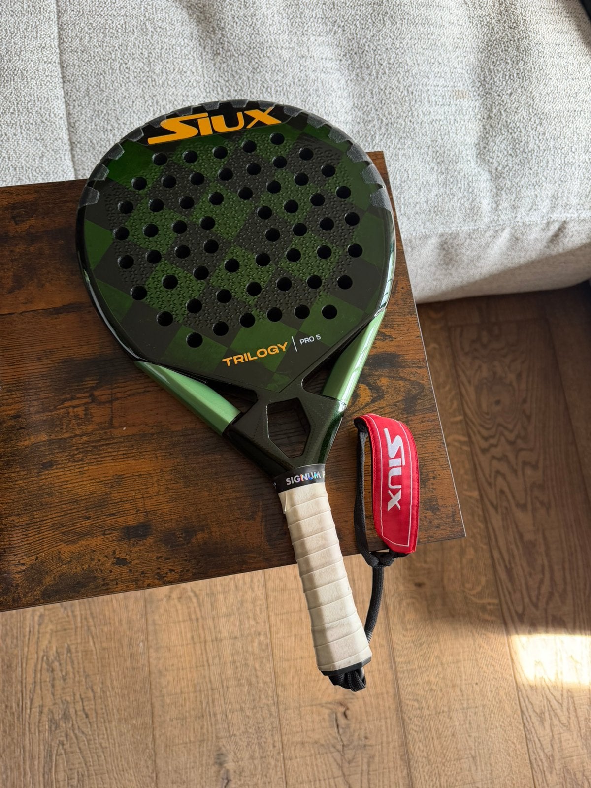 Te koop: 2x Siux Trilogy Pro 5 – zwart/groen, Ophalen