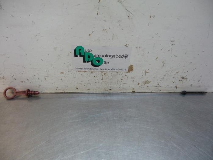 Jauge d'huile d'un BMW 3-Serie (3-Serie 90-), -, 3 mois de garantie, Utilisé, -