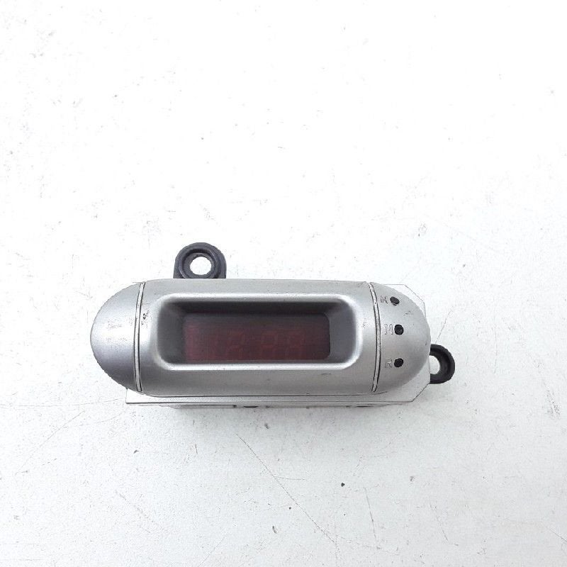 KLOK Hyundai Coupe (01-1996/04-2002) (|9451027050|), Auto-onderdelen, Gebruikt, Hyundai