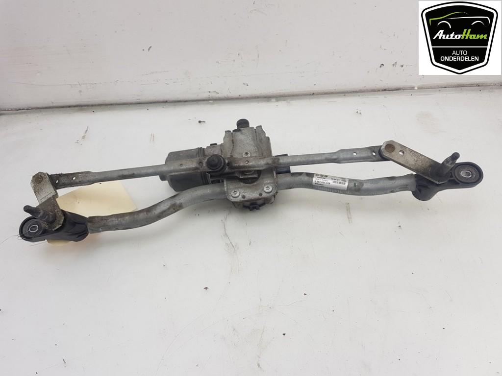 RUITENWISSER MECH + MOTOR Alfa Romeo Giulietta (940), Robert Bosch AG, Gebruikt, Alfa Romeo, Robert-Bosch-Allee 1
74232  Abstatt, DE