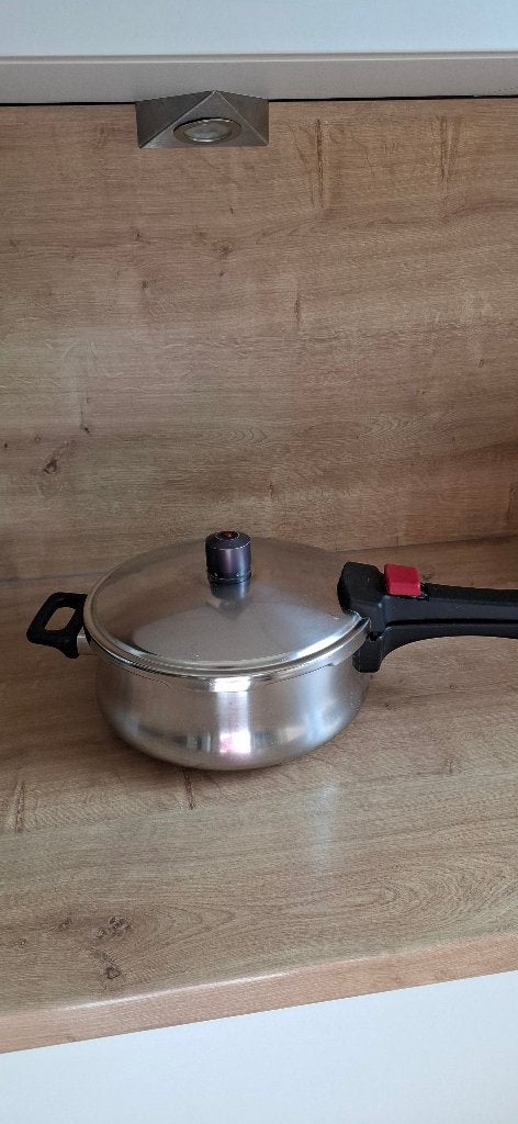 Kookpot stoomkastrol, Huis en Inrichting, Ophalen, Demeyere, Zo goed als nieuw, Inox