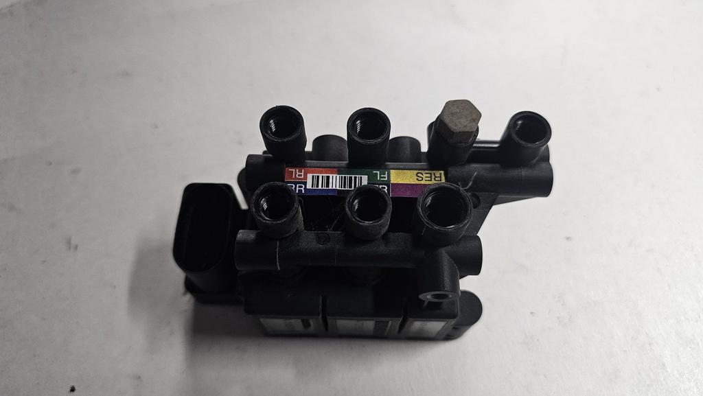Kleppenblok luchtvering BMW 7 serie G11 G12 472553010, Gebruikt, -, Ophalen of Verzenden, -