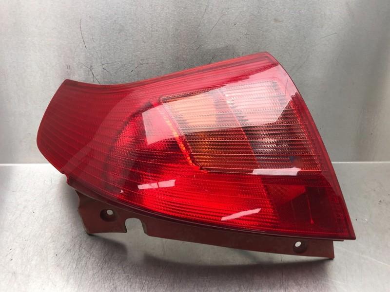 FEU ARRIÈRE DROIT Suzuki Swift (ZA / ZC / ZD1 / 2/3/9), Utilisé, Suzuki