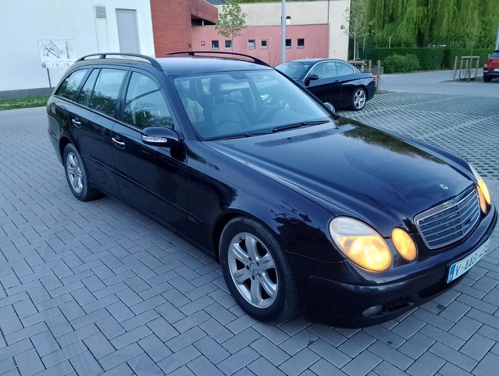 Mercedes e clas 220 cdi manual 300.000 km 2006 1 propietar, Autos, Achat, Particulier