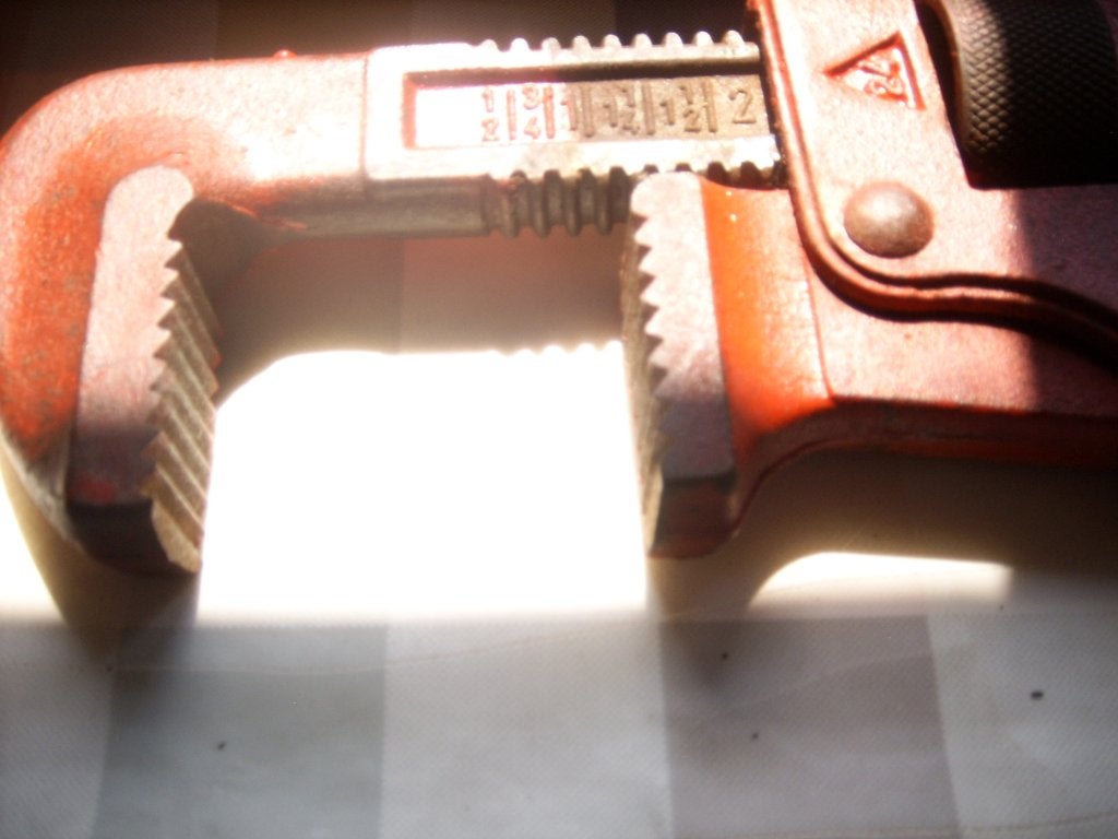 Pince serre tubes et tuyaux Stillson  en fer 24 ", Enlèvement, Comme neuf, Pince, Autres marques