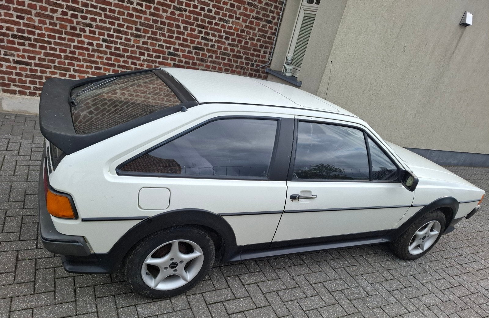 vw sirocco 1986., Auto's, Voorwielaandrijving, Stof, Zwart, Volkswagen