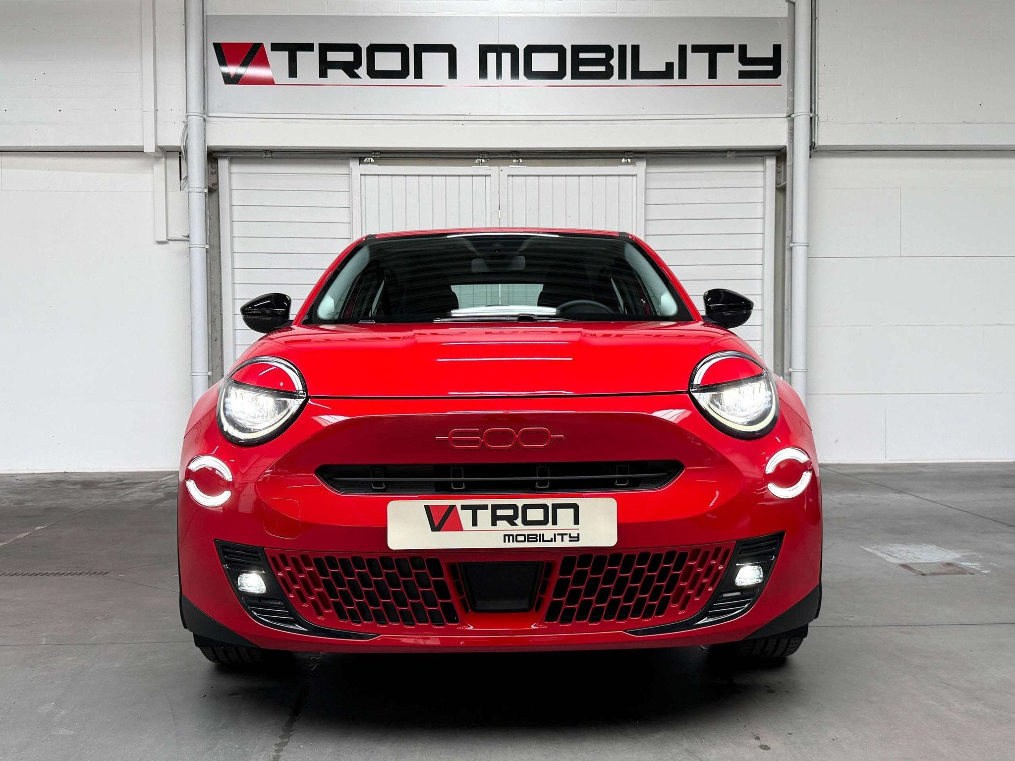 Fiat 600E e-600 54 kWh Red SOH 95% CARPLAY/ANDROID-AUTO*DAB*, Auto's, https://public.car-pass.be/vhr/f2187472-9243-45b9-96ef-cbf57e821ef8