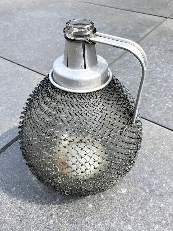 Ancienne Dame-Jeanne grillagée VERAC La Bridoire Savoie – 5L, Antiquités & Art, Enlèvement ou Envoi