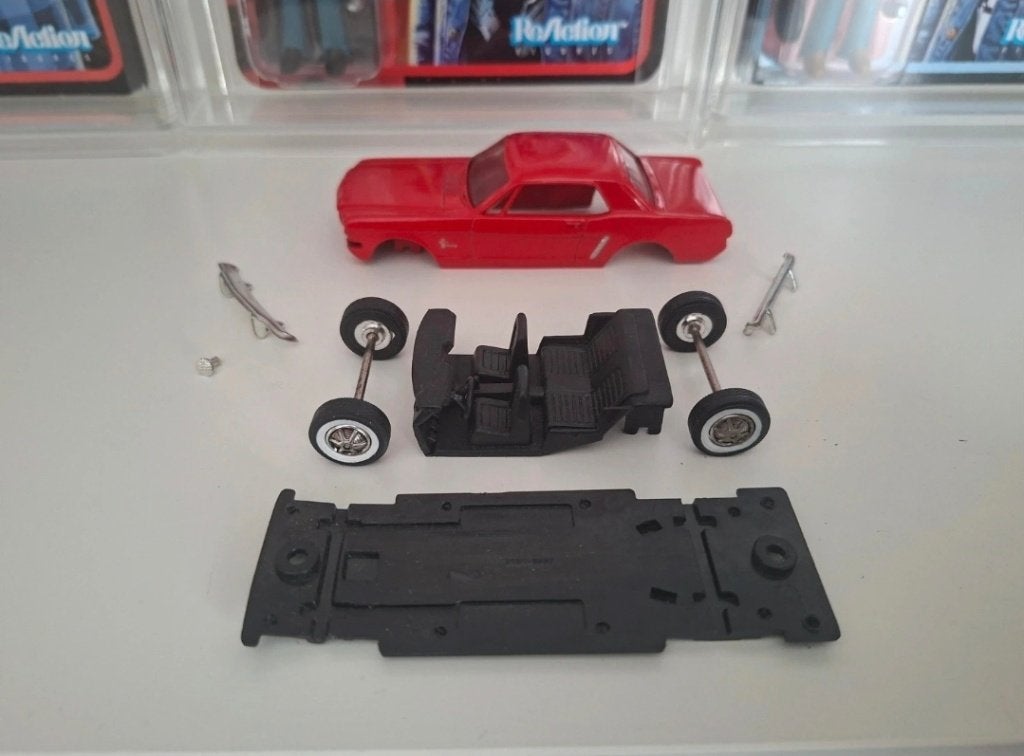 1965 Mustang 1:43 ERTL, Hobby en Vrije tijd, Modelauto's | 1:43, Ophalen of Verzenden, Zo goed als nieuw, Auto, Overige merken