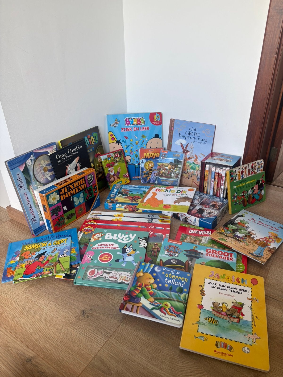 Groot kinderpakket 37 stuks–boeken, puzzels, dvd’s en memory, Ophalen, Zo goed als nieuw