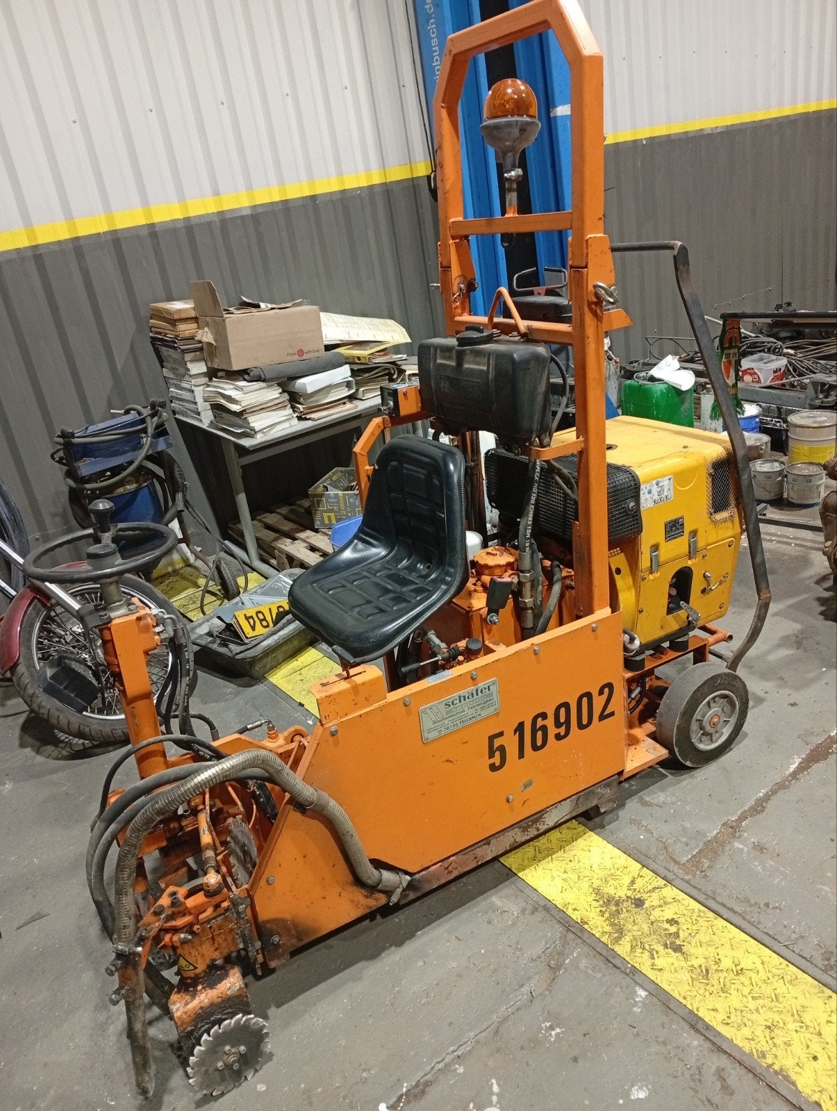 Machines Strassmayr pour le nettoyage des fissures et des in, Enlèvement ou Envoi