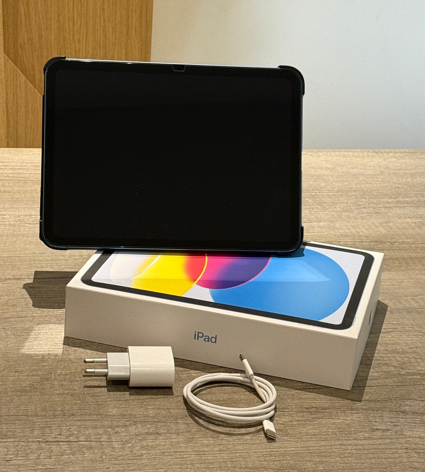 iPad (10e generatie) blauw met beschermhoes 64GB, Computers en Software, Apple iPads, Ophalen, Zo goed als nieuw, Blauw, 64 GB