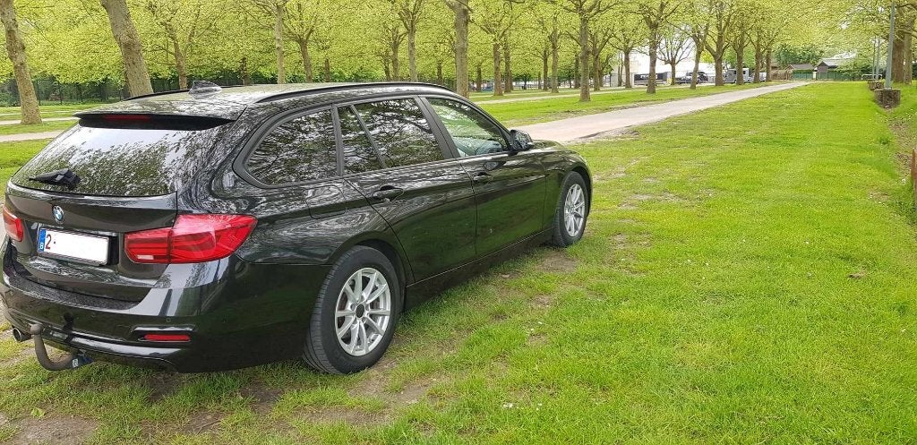 BMW 318 gekeurd voor verkoop, Autos, Achat, Euro 6, Attache-remorque, Boîte manuelle