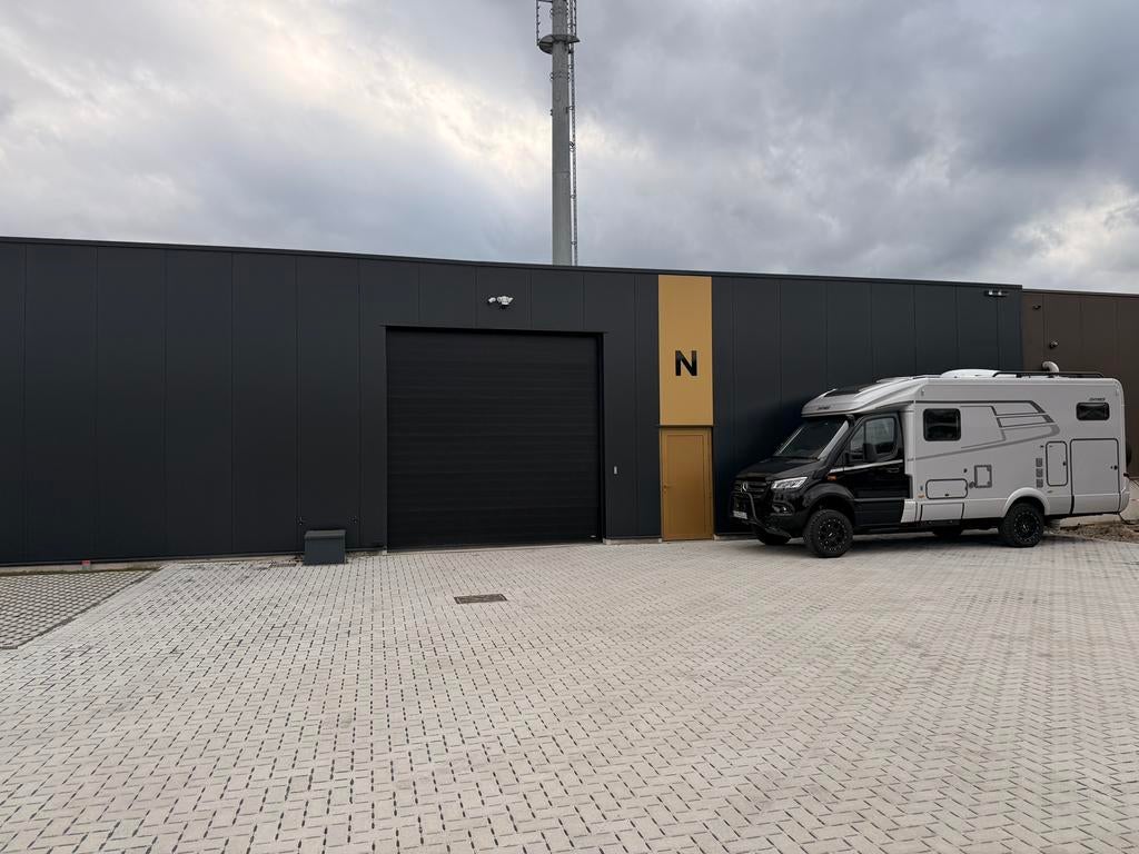 Mobilhome / Camper staanplaats in Brasschaat (vlakbij Klina), Caravans en Kamperen, Caravanopslag