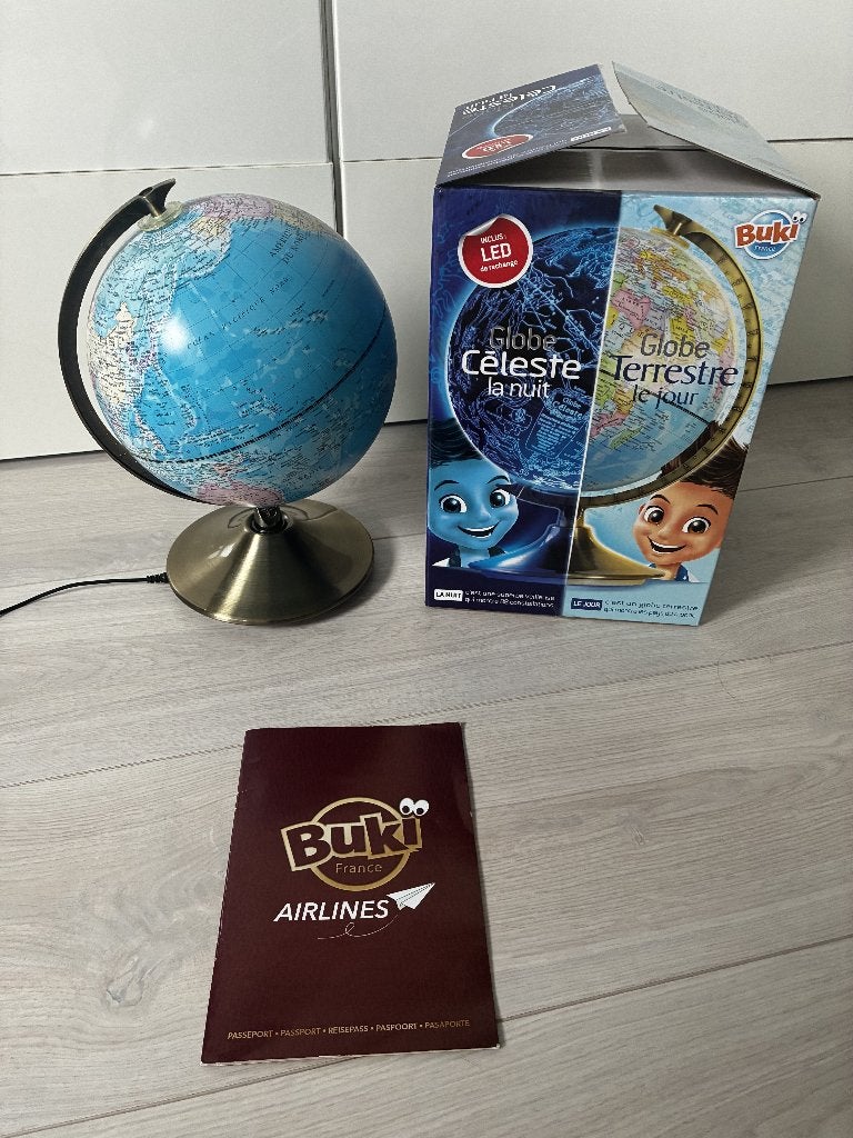Buki - 7345 - Globe jour et nuit, Enfants & Bébés, Enlèvement, Comme neuf, Découverte, Avec lumière