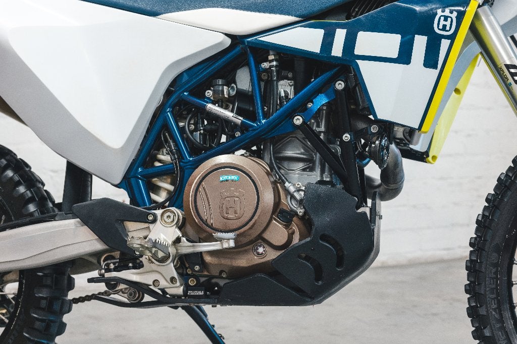 Husqvarna 701 Enduro Rally, Échappement sport, Entreprise, Occasion, Permis Moto A2 minimum