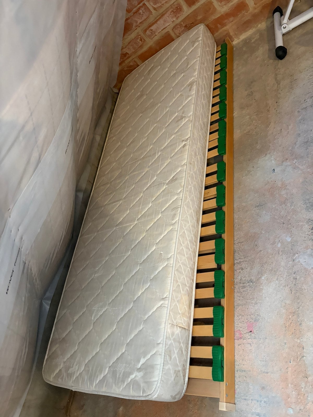 Lattenbodem 90x200, Ophalen, Zo goed als nieuw