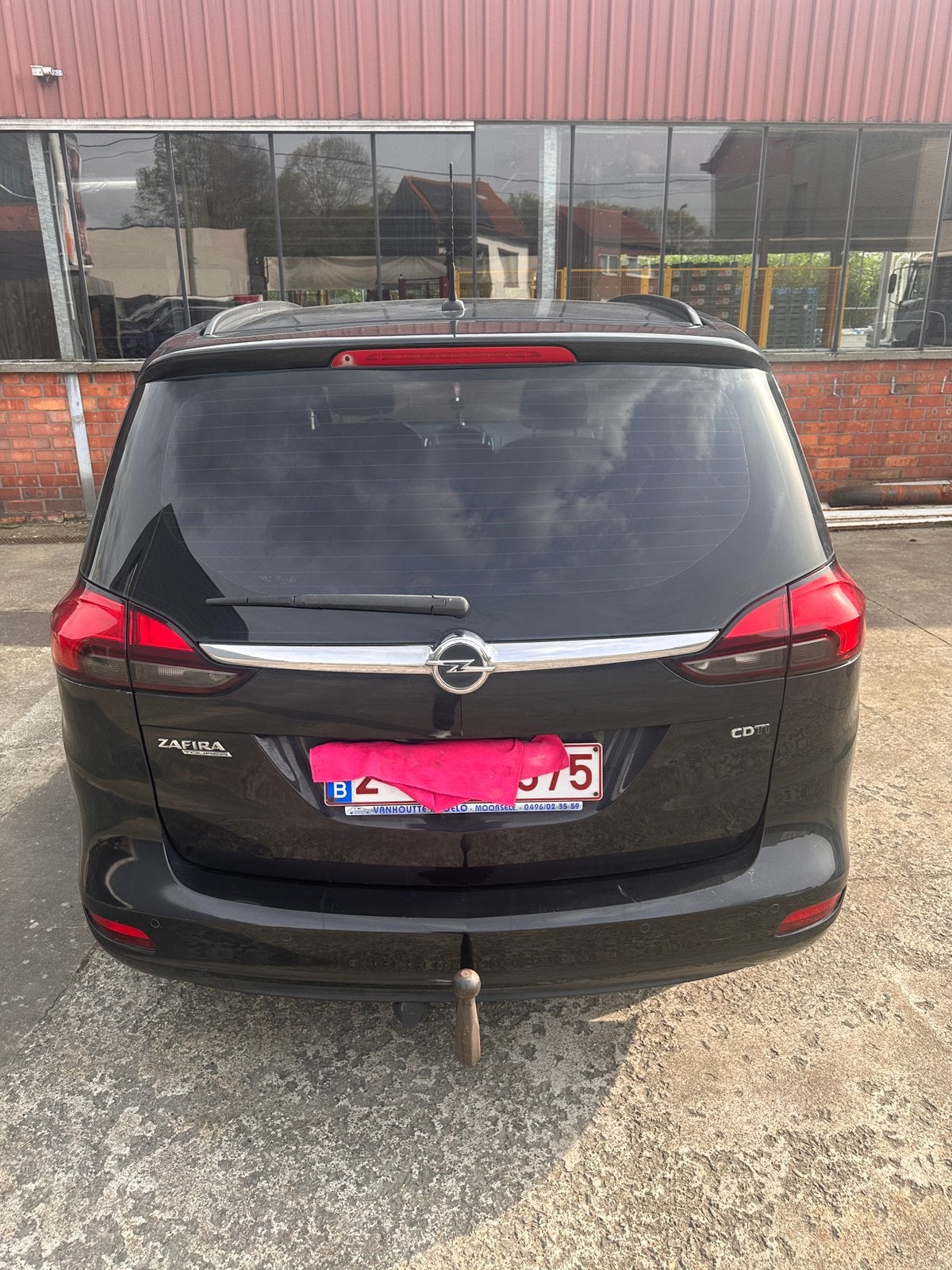 Opel zafira model 2012 motor 2.ltr 7 Zitls km 198460 4500€, Autos, Opel, Entreprise, Achat, Zafira