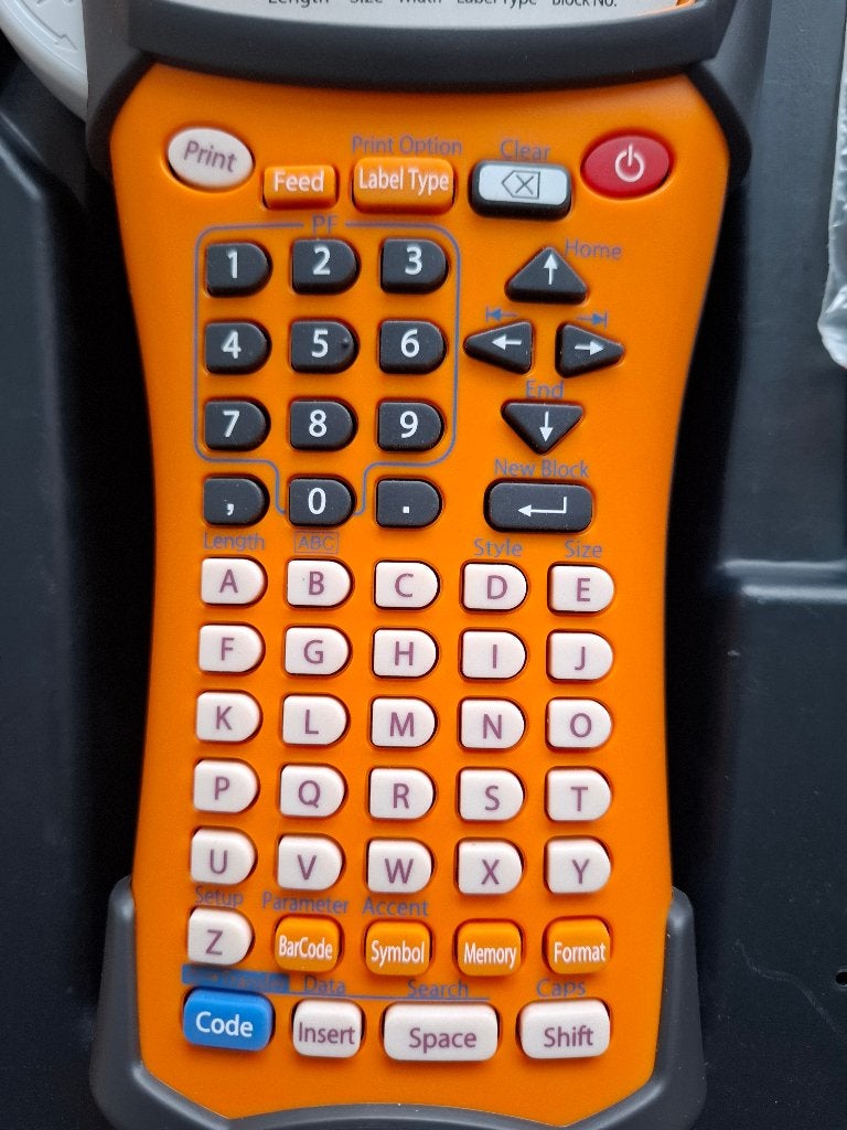 Brother P-Touch 2480, Computers en Software, Gebruikt, Qwerty, Ophalen of Verzenden, Tape-label