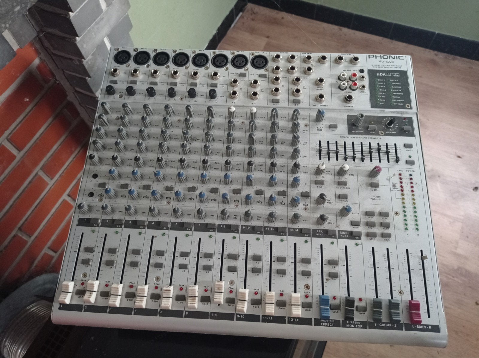 Phonic MU1822X mengpaneel, Musique & Instruments, Tables de mixage, Enlèvement