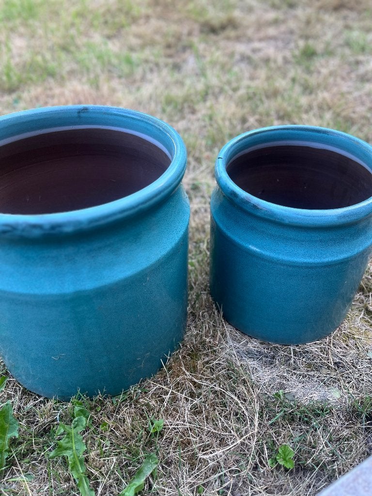 Set van twee watergroene bloempotten voor buiten, Rond, Zo goed als nieuw, Terracotta, Balkon