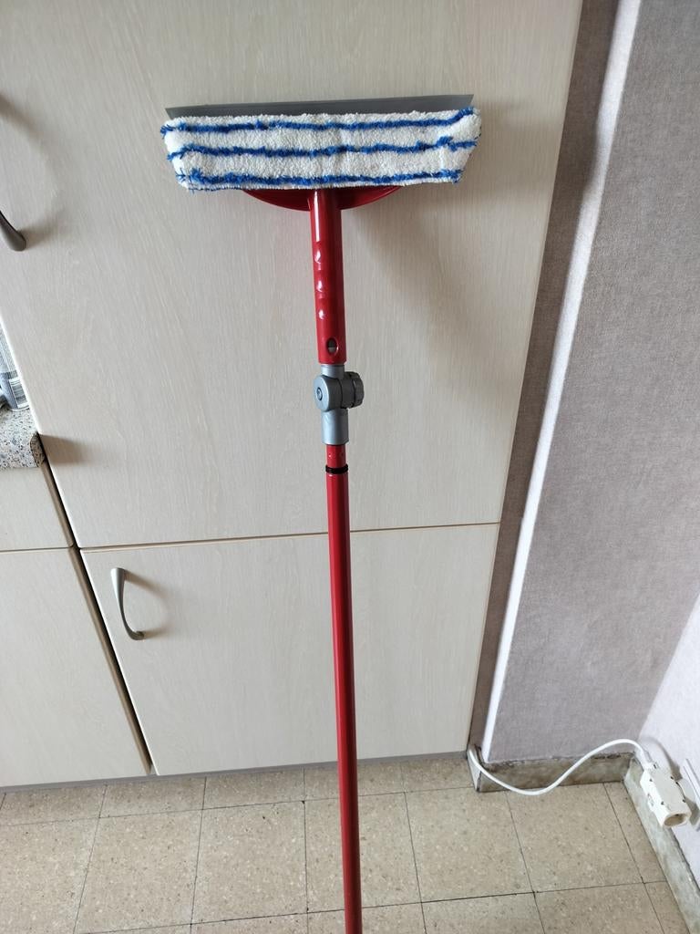 Vileda active 2 in 1 raamwisser, Enlèvement, Essuie-vitre ou Raclette