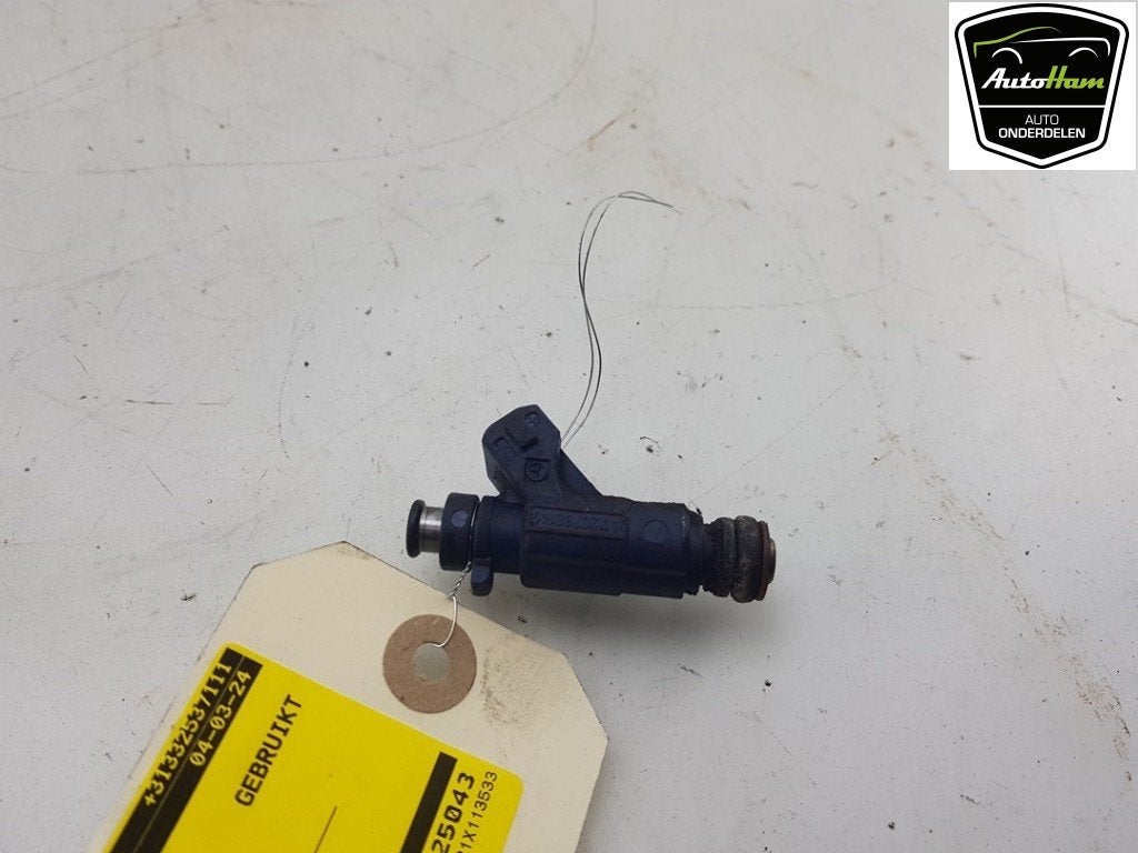 INJECTEUR Mercedes-Benz E Combi 4-matic (S211), Robert Bosch AG, Mercedes-Benz, Utilisé, Robert-Bosch-Allee 1
74232  Abstatt, DE