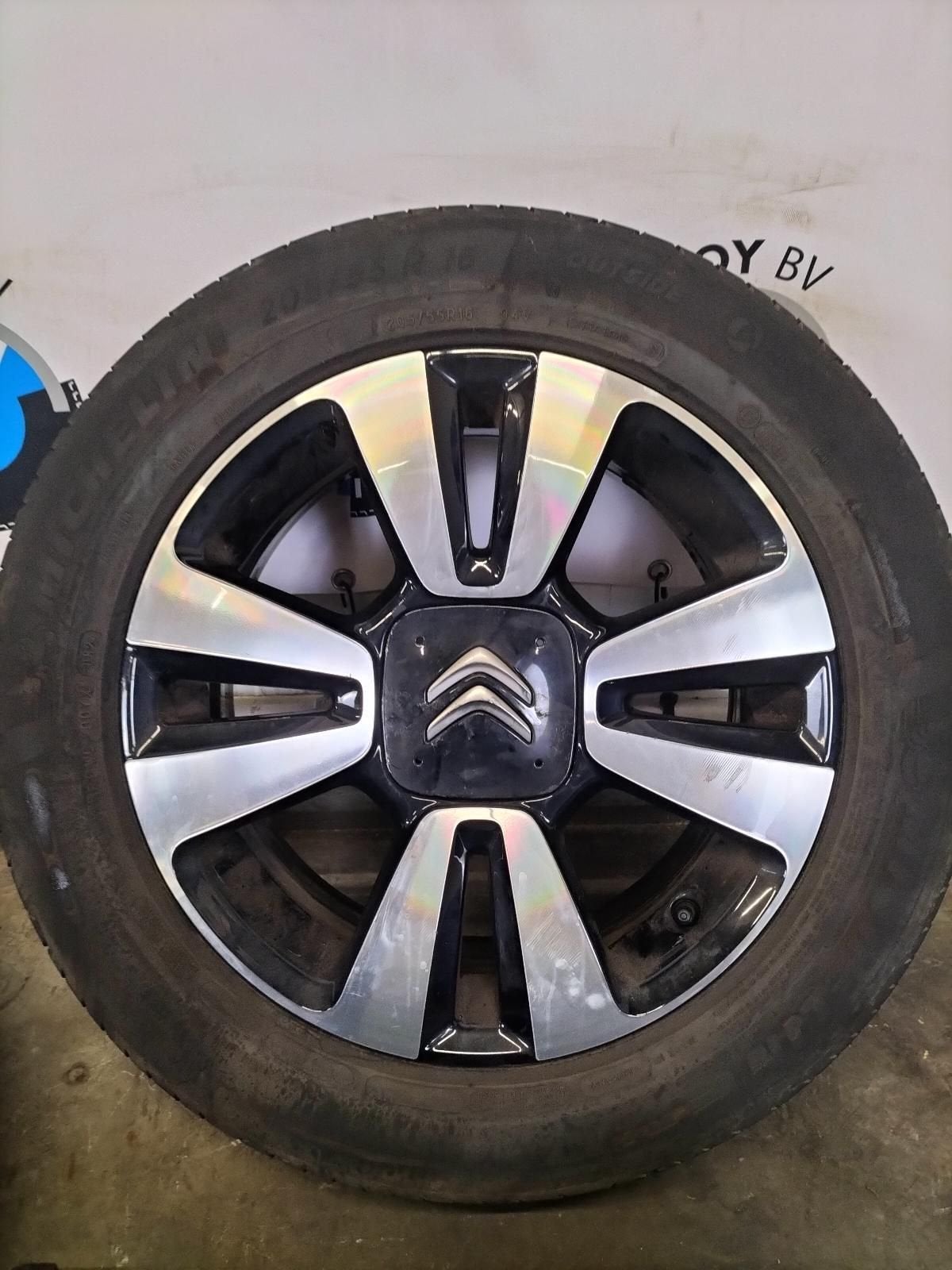 Citroen c3 Velgenset 205/ 55 16  Michelin  9813075077 5x108, Autos : Pièces & Accessoires, Pneus et Jantes, 16 pouces, Véhicule de tourisme