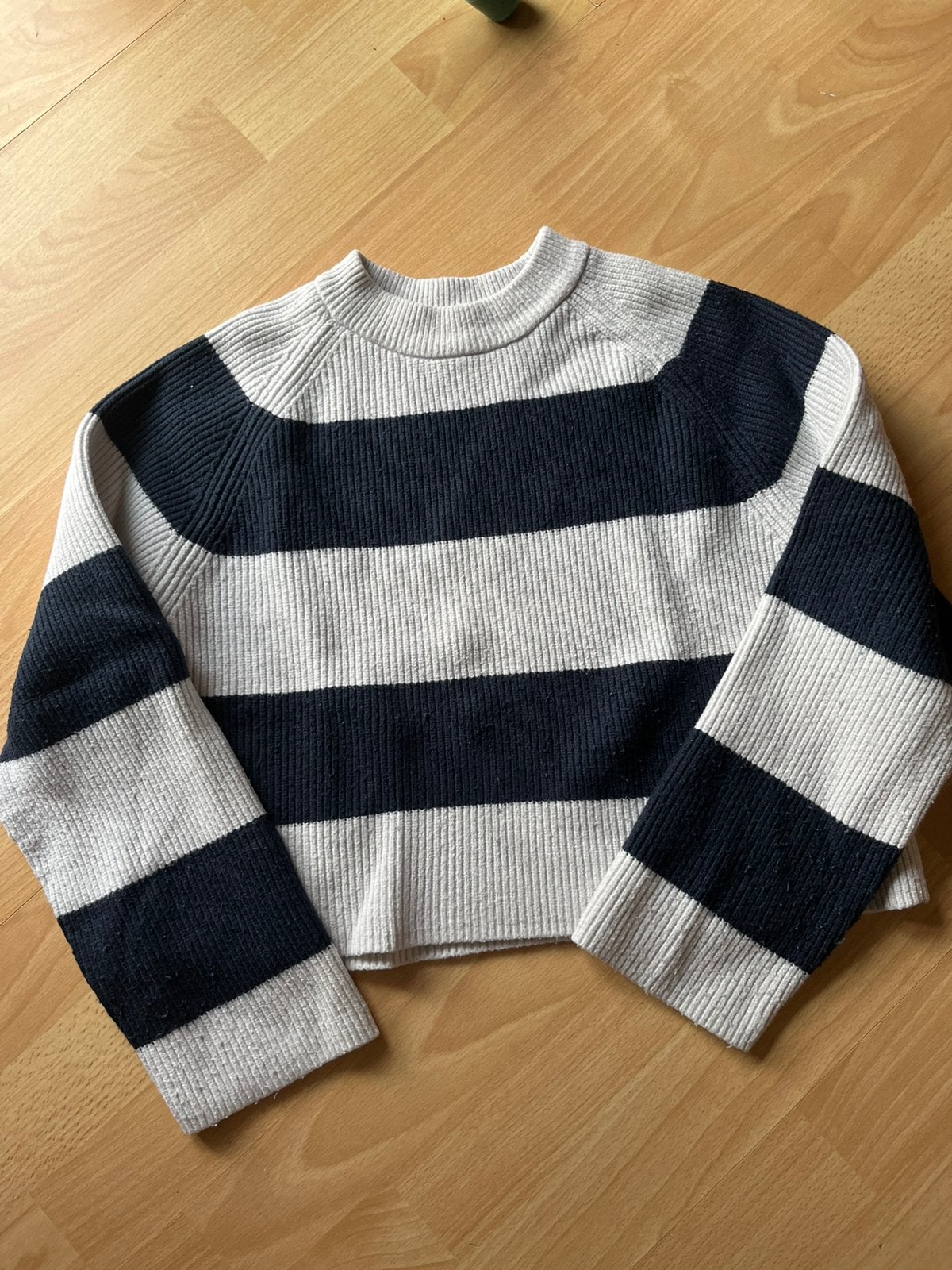 Pull cool de Zara taille 11/12 ans taille 152, Enfants & Bébés, Enlèvement ou Envoi, Utilisé, Garçon ou Fille, Pull ou Veste